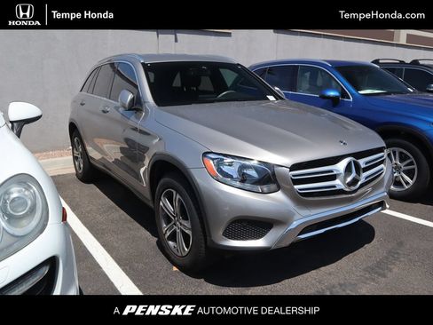 Used 2019 Mercedes-Benz GLC 300 image 1