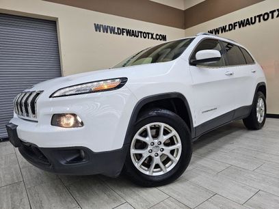 Used 2014 Jeep Cherokee Latitude w/ Comfort/Convenience Group