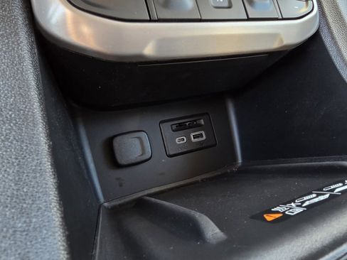 Used 2023 GMC Acadia Denali w/ Trailering Package image 19