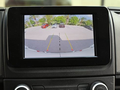 Used 2025 RAM ProMaster 2500 w/ Storage Group image 27