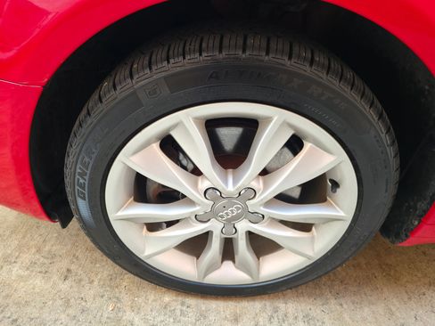 Used 2012 Audi A3 2.0T Premium image 31