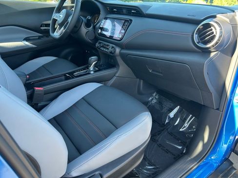 Used 2024 Nissan Kicks SR w/ SR Premium Package image 27