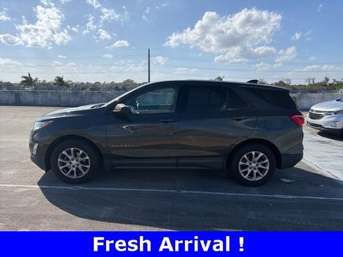 Used 2019 Chevrolet Equinox LS w/ LS Convenience Package image 19