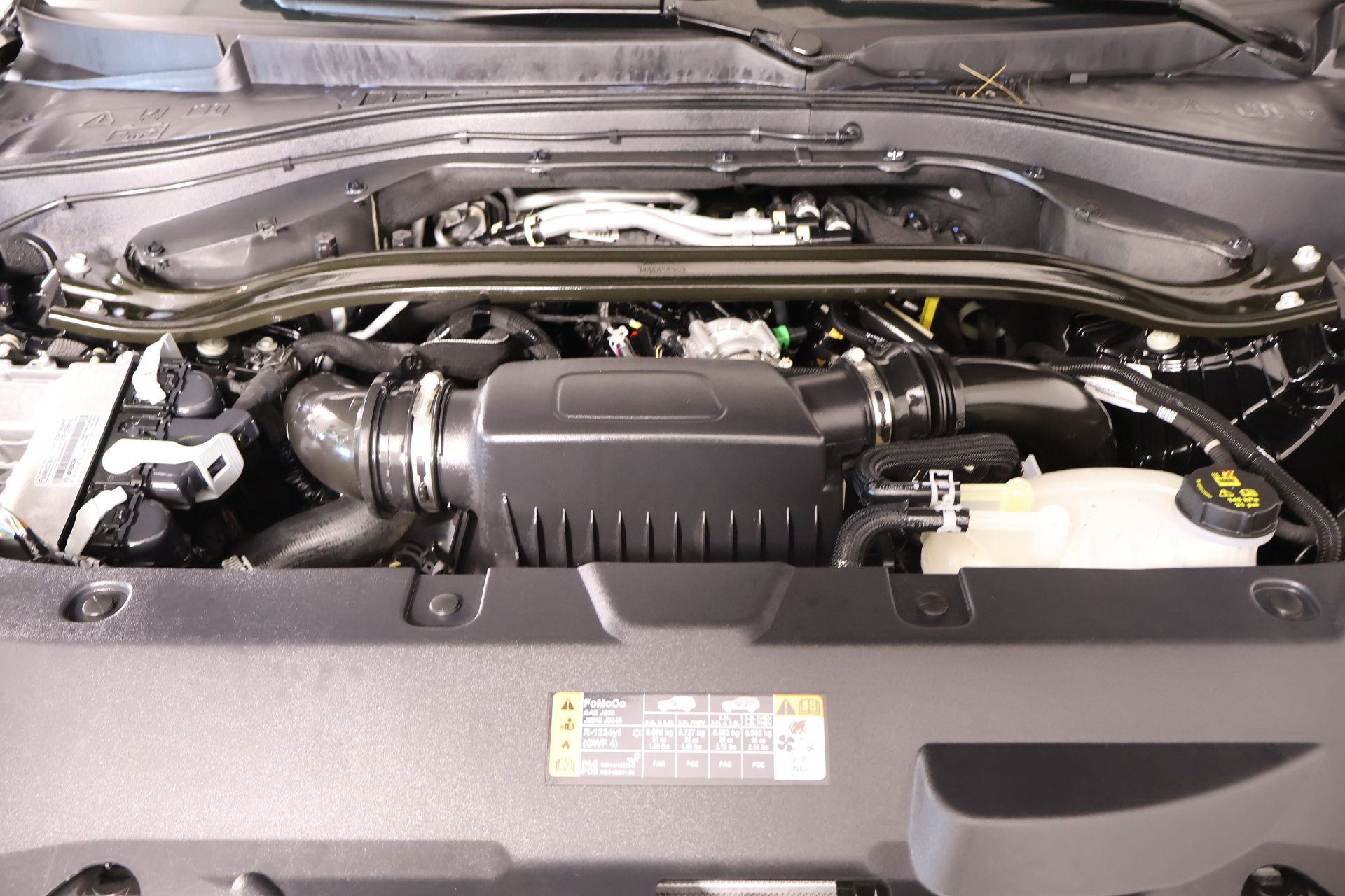 Used 2025 Lincoln Aviator 2WD w/ Jet Appearance Package image 22