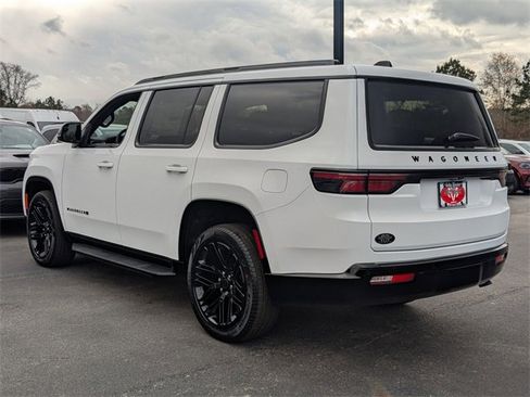 New 2025 Jeep Wagoneer Series II image 5