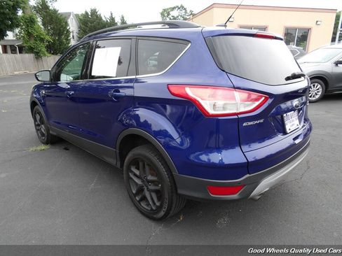 Used 2016 Ford Escape SE w/ Equipment Group 201A AWD/4WD image 7