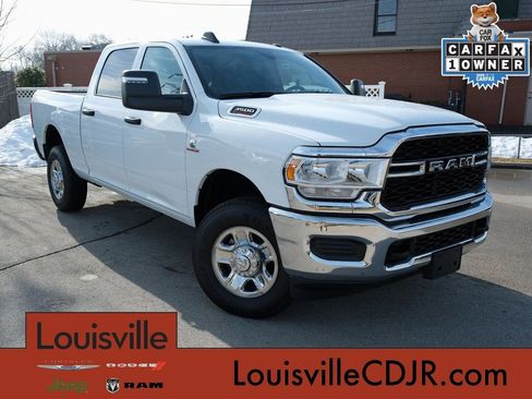 Used 2024 RAM 3500 Tradesman w/ Chrome Appearance Group AWD/4WD image 1