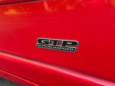Used 2002 Pontiac Grand Prix GTP image 17