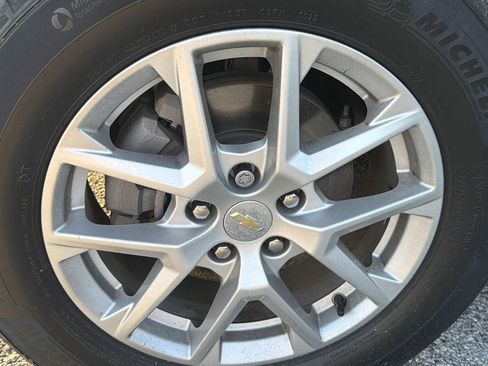 Certified 2023 Chevrolet Equinox LT FWD image 5
