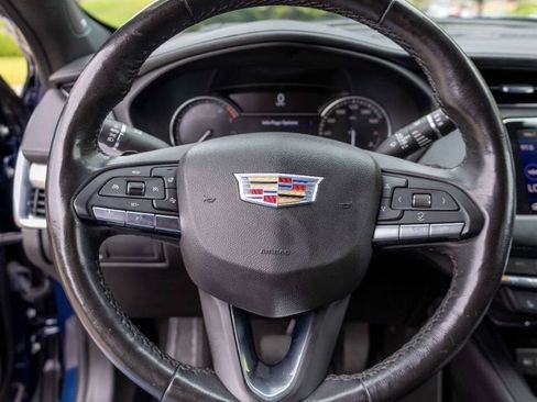 Used 2021 Cadillac XT4 Premium Luxury w/ Driver Assist Package image 17