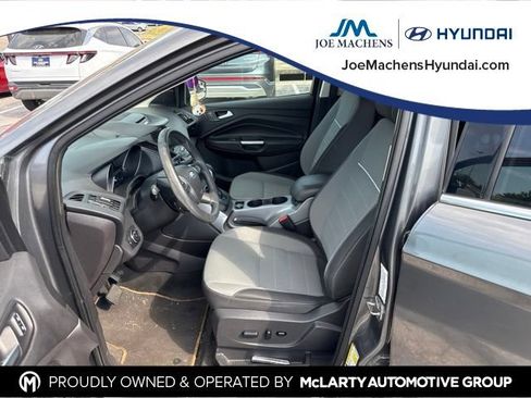 Used 2014 Ford Escape SE w/ Equipment Group 201A FWD image 9