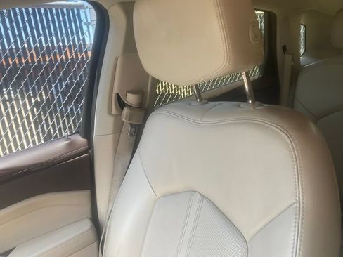 Used 2015 Cadillac SRX Performance w/ Driver Awareness Package FWD image 20