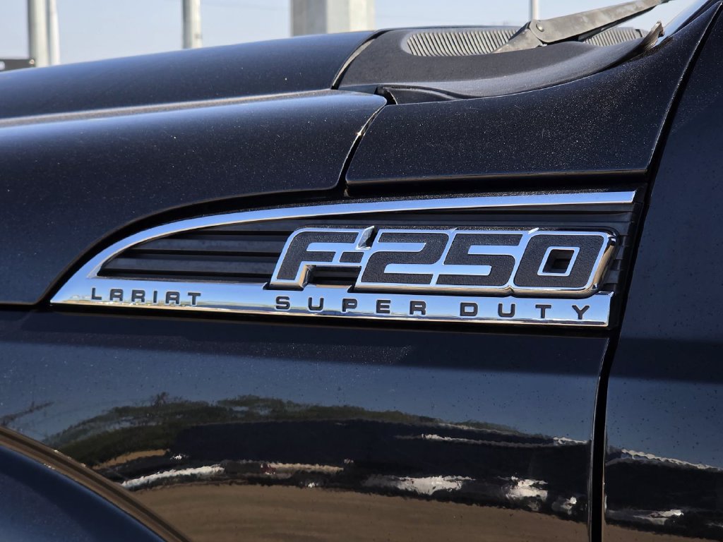 Used 2014 Ford F250 Lariat w/ Lariat Interior Package AWD/4WD image 8