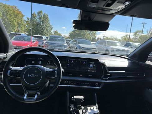 Used 2024 Kia Sportage X-Line w/ X-Line Premium Package image 3