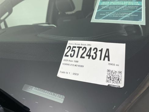 Used 2020 RAM 1500 Laramie w/ Sport Appearance Package image 33