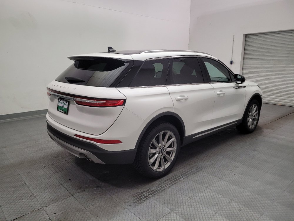Used 2022 Lincoln Corsair AWD w/ Premium Package image 9