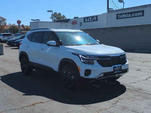 New 2026 Kia Seltos EX image 3