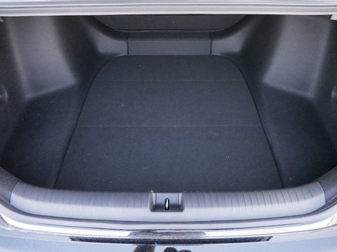 Certified 2025 Honda Accord LX image 18