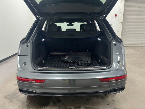 Used 2020 Audi SQ5 Prestige image 15