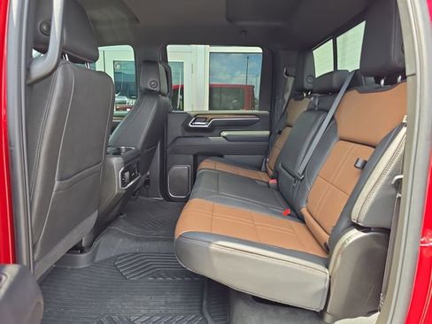 Certified 2025 Chevrolet Silverado 2500 High Country w/ Technology Package image 15