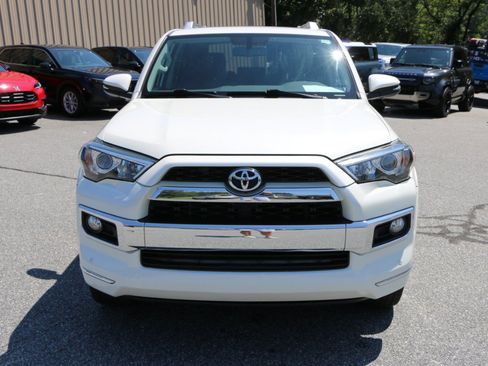 Used 2018 Toyota 4Runner Limited AWD/4WD image 11