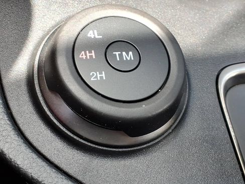 Used 2019 Ford Ranger XLT w/ FX4 Off-Road Package AWD/4WD image 23