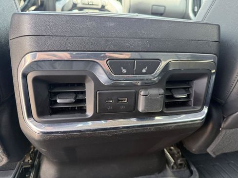 Used 2023 GMC Sierra 3500 SLT w/ SLT Convenience Package AWD/4WD image 19