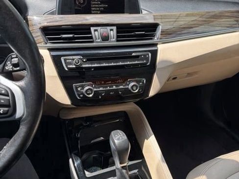 Used 2016 BMW X1 xDrive28i AWD/4WD image 7