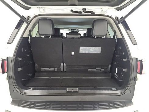Certified 2024 Toyota Sequoia SR5 AWD/4WD image 36