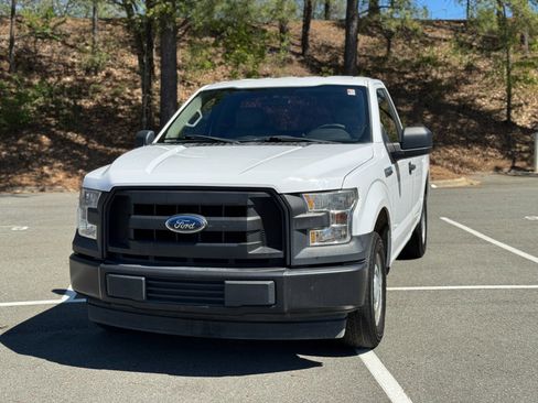 Used 2017 Ford F150 XL w/ Equipment Group 101A Mid image 3