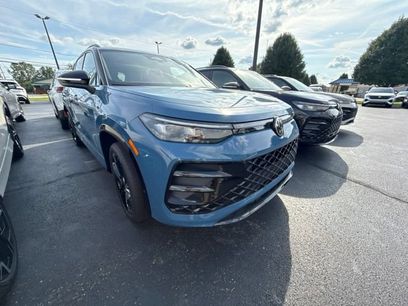 New 2026 Volkswagen Tiguan SE R-Line