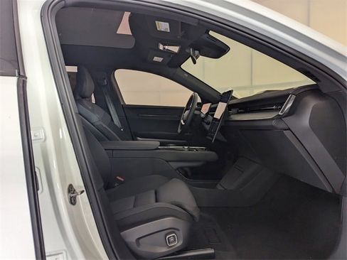 Used 2025 Polestar Polestar 3 image 17