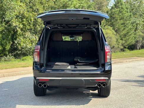 Used 2024 Chevrolet Suburban High Country image 26