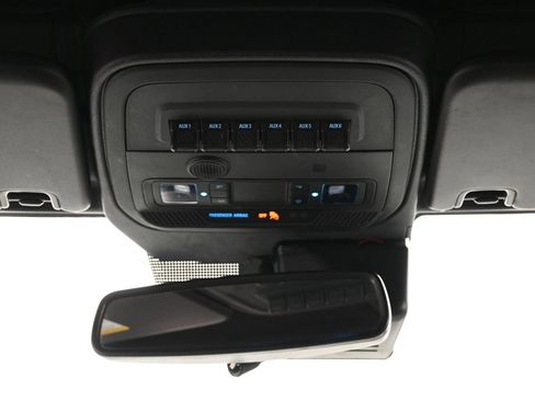 Used 2024 Ford Bronco Everglades AWD/4WD image 28