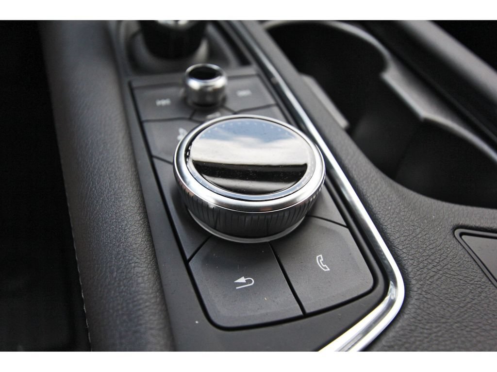 New 2026 Cadillac XT5 Premium Luxury w/ Driver Assist Package FWD image 21