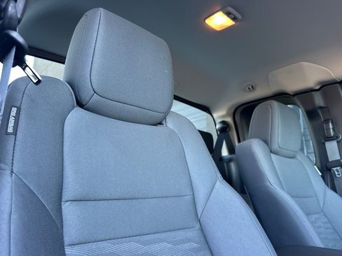 New 2026 Nissan Frontier S image 18