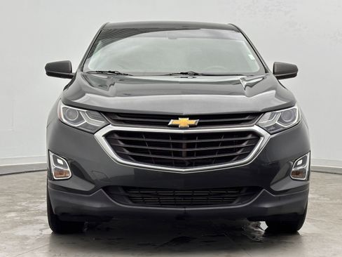 Used 2018 Chevrolet Equinox LS FWD image 2