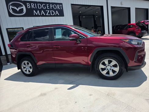 Used 2020 Toyota RAV4 LE w/ All Weather Liner Package AWD/4WD image 4