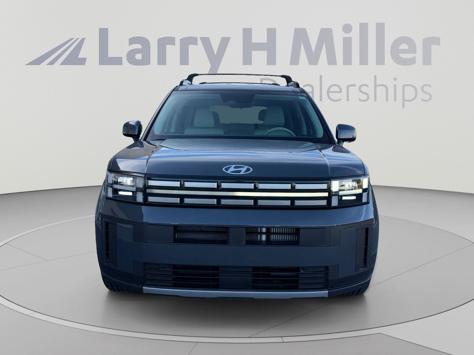 Used 2025 Hyundai Santa Fe SEL FWD image 8