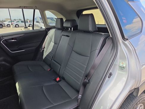 Used 2024 Toyota RAV4 XLE Premium w/ Weather Package AWD/4WD image 17