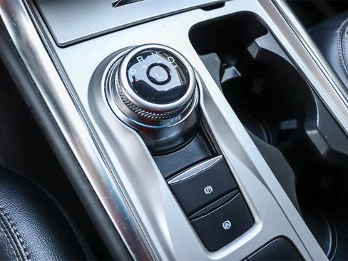 Used 2023 Ford Explorer Limited w/ Equipment Group 301A image 21