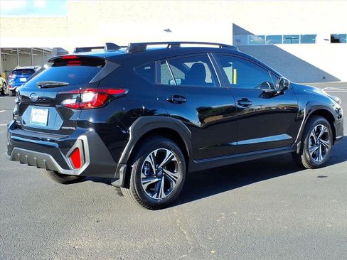 Certified 2025 Subaru Crosstrek 2.0i Premium image 6