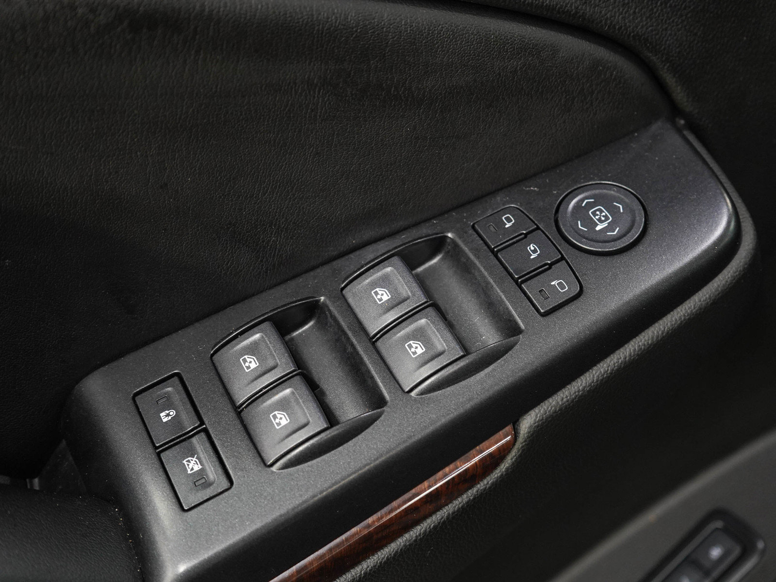 Used 2019 GMC Yukon XL SLT AWD/4WD image 24