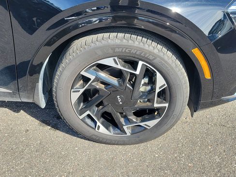 Certified 2025 Kia Sportage SX image 44