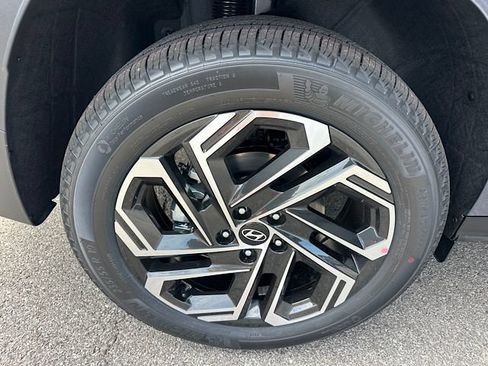 New 2026 Hyundai Tucson SEL Plus AWD/4WD image 16