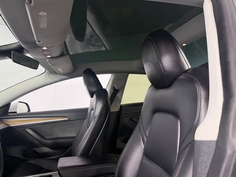 Used 2023 Tesla Model 3 Standard Range RWD image 22