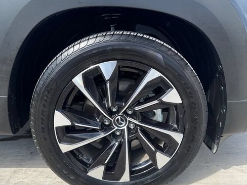 Certified 2025 MAZDA CX-50 2.5 Hybrid w/ Premium Plus Pkg AWD/4WD image 30
