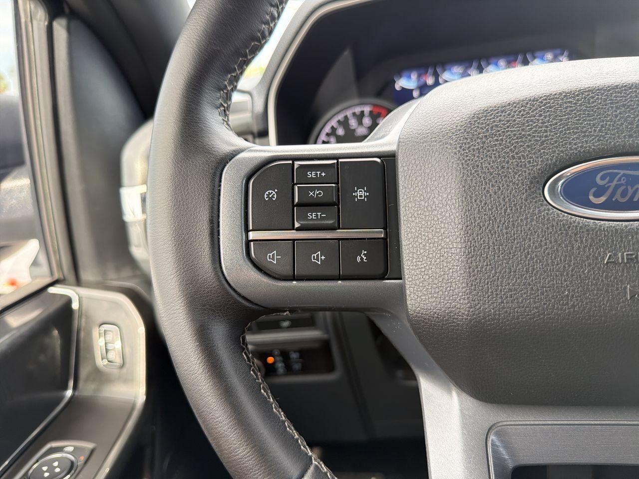 Used 2023 Ford F150 XLT w/ Equipment Group 302A High AWD/4WD image 27