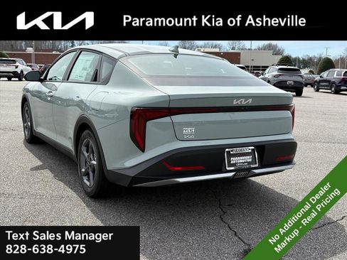 New 2026 Kia K4 LXS image 4
