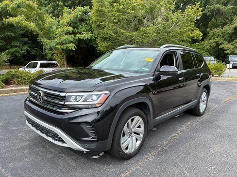 Used 2021 Volkswagen Atlas SEL FWD image 2